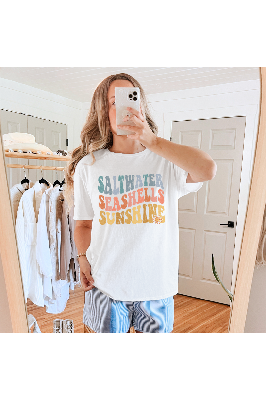Saltwater Seashells Sunshine Graphic Tee